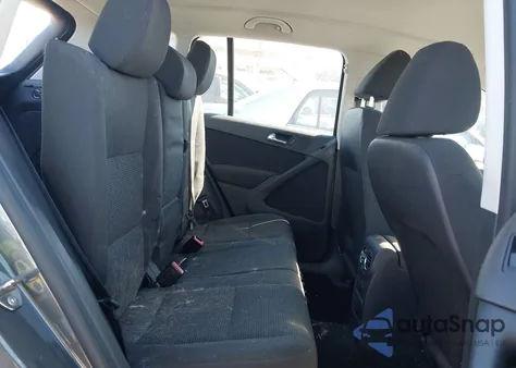 2015 Volkswagen Tiguan S from USA, damaged, VIN WVGAV7AX1FW520395